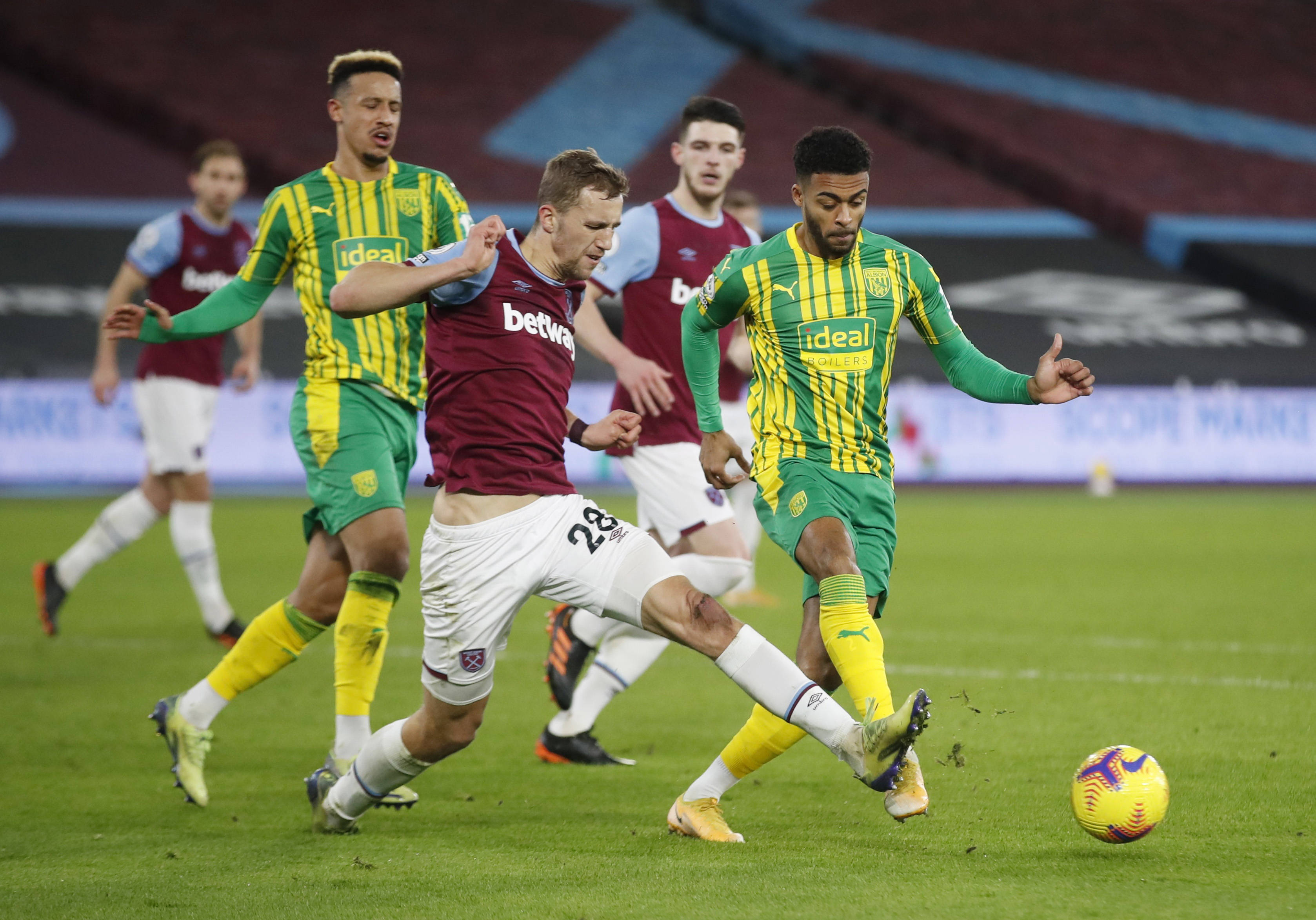 今的亚马尔 今的亚马尔