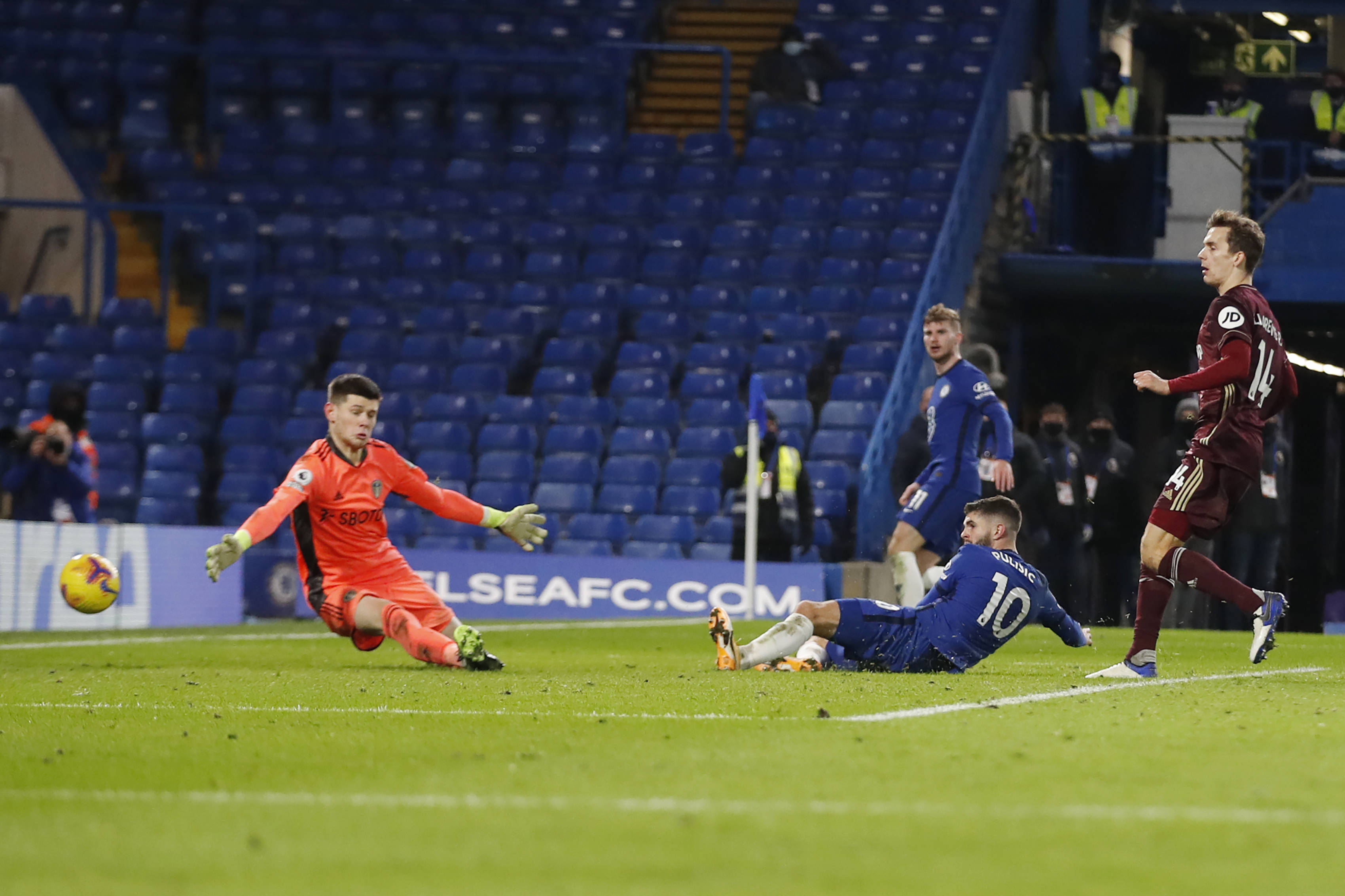 在面临艰难 在面临艰难